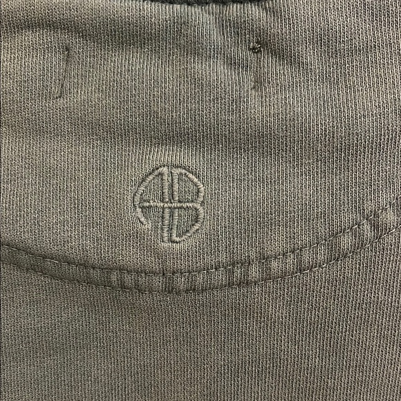 Anine Bing Green Crewneck Sweater with Distressed Graphic - Picture 4 of 5